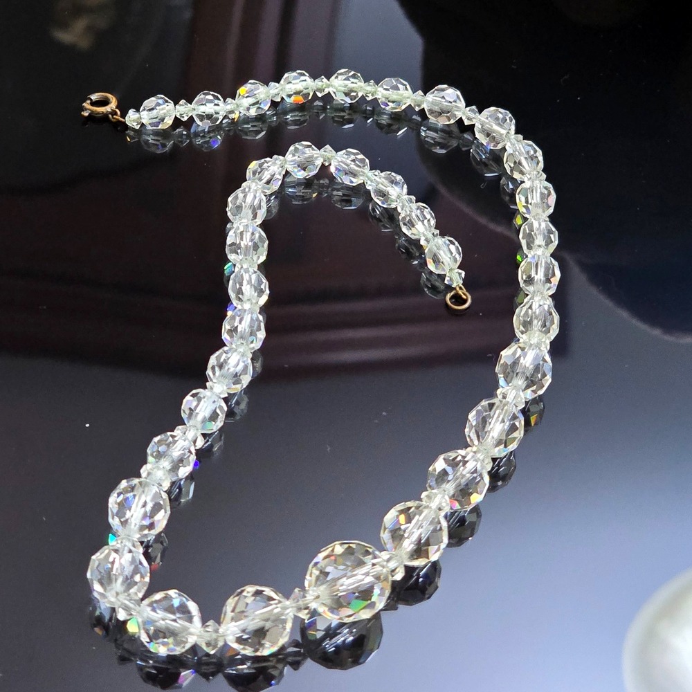 Vintage Graduated Faceted Crystal Glass Bead Necklace 18" Heavy Sparkling Clear